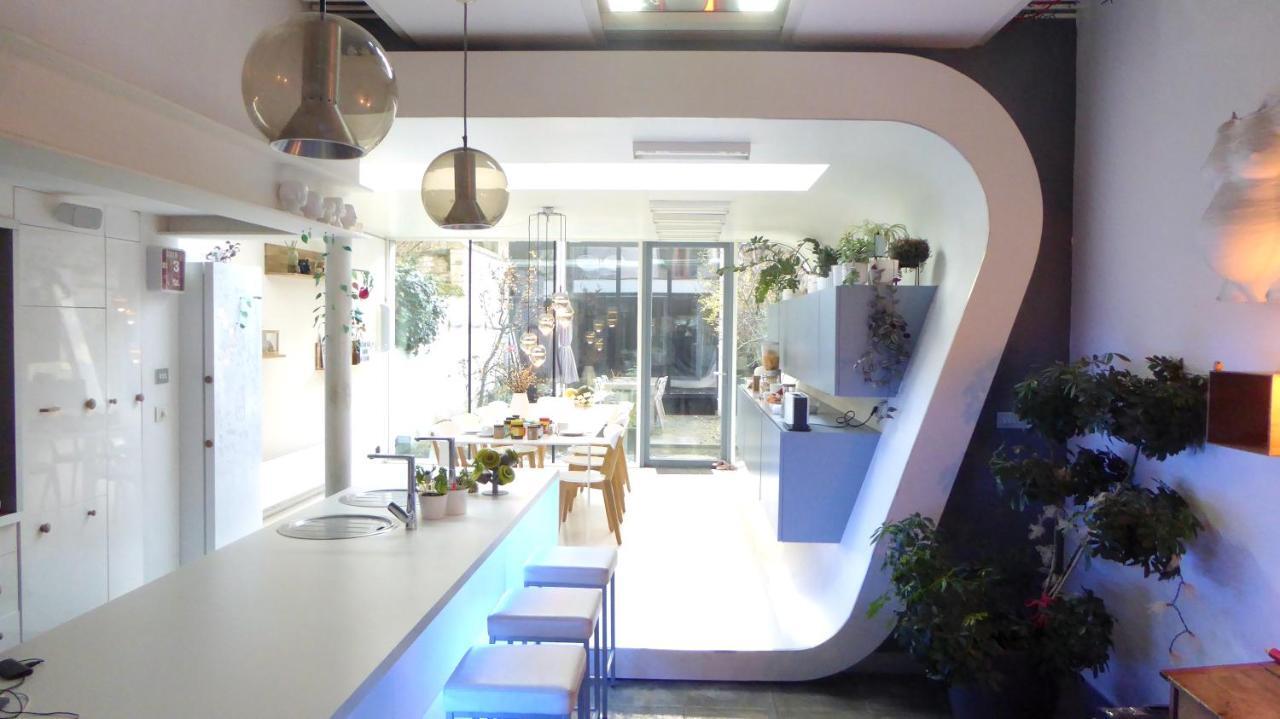 Plant Based B&B Central Μπριζ Εξωτερικό φωτογραφία